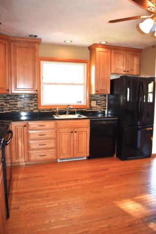 91 Montello Street Lewiston ME 04240