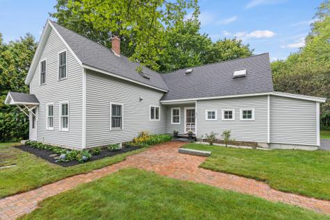 26 Bates Street Yarmouth ME 04096
