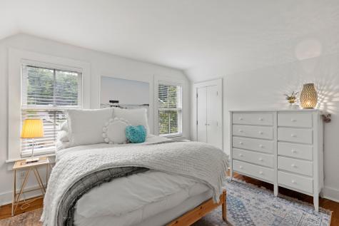 26 Bates Street Yarmouth ME 04096
