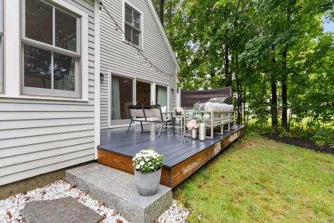 26 Bates Street Yarmouth ME 04096