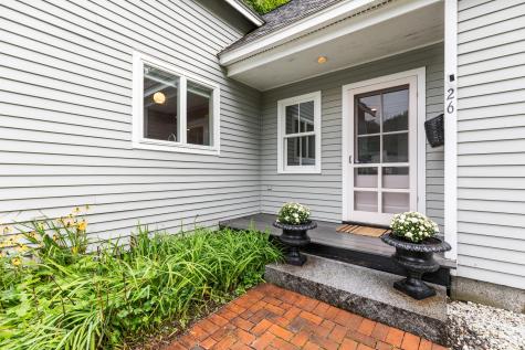 26 Bates Street Yarmouth ME 04096