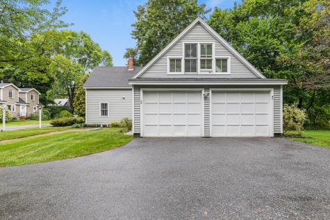 26 Bates Street Yarmouth ME 04096