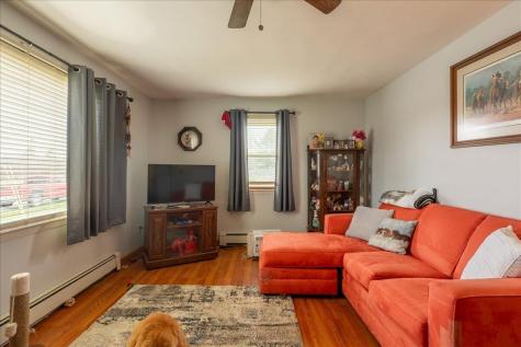 7 Watts Lane Thomaston ME 04861