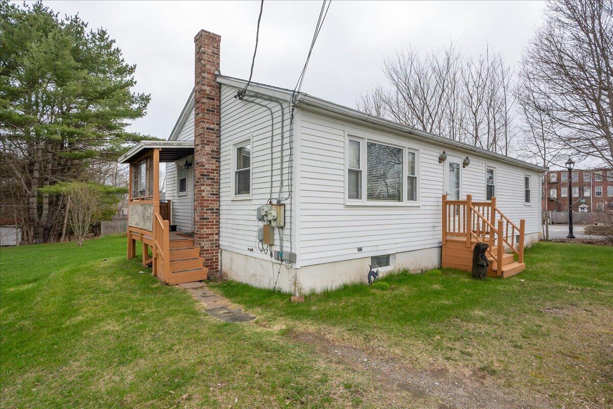 7 Watts Lane Thomaston ME 04861