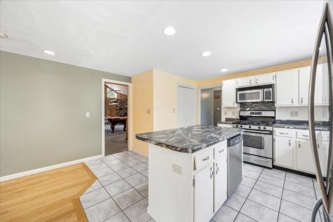 157 Long Plains Road Buxton ME 04093