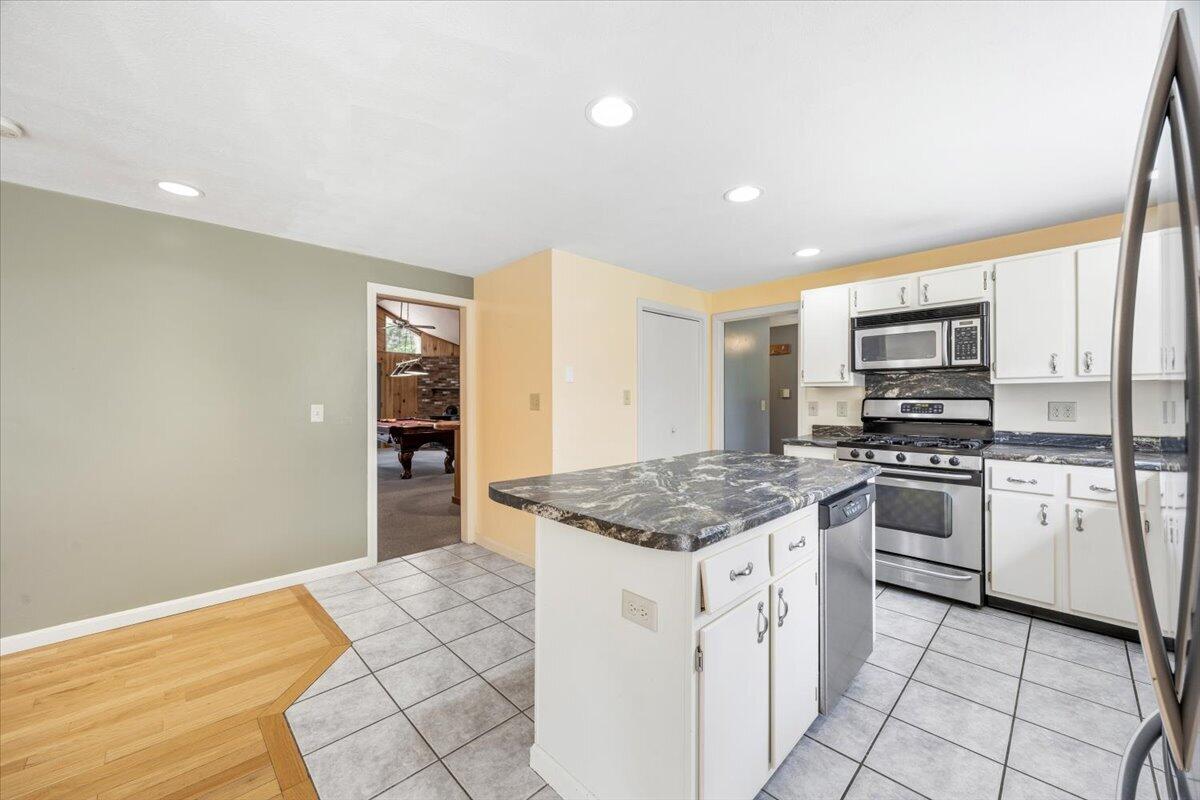 157 Long Plains Road Buxton ME 04093