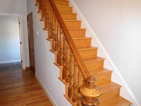 3 Grove Street Lewiston ME 04240