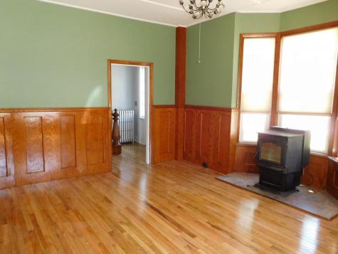 3 Grove Street Lewiston ME 04240
