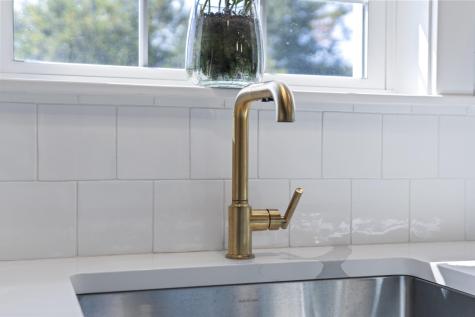 20 Village Circle Brunswick ME 04011