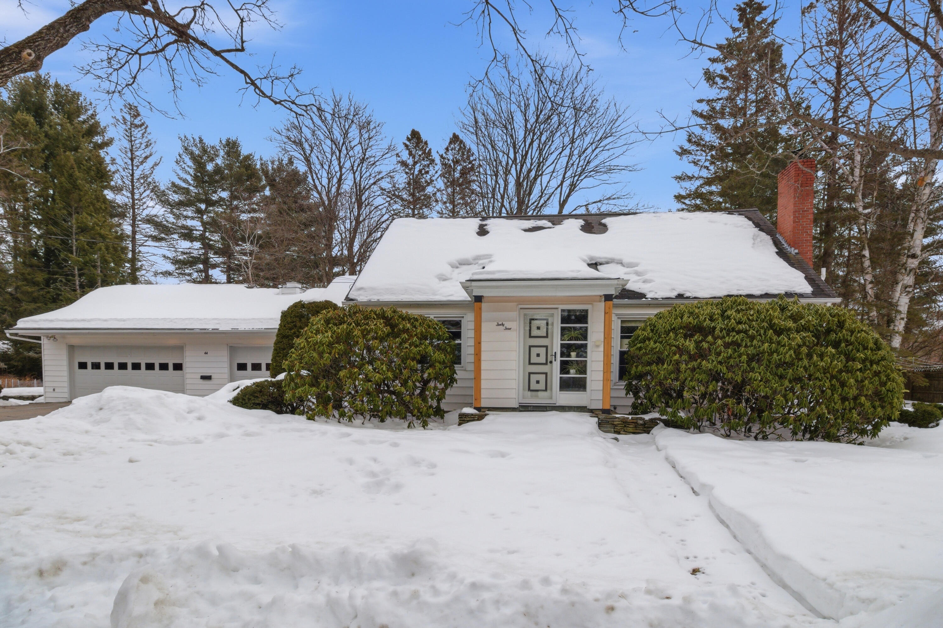 44 O'connell Street Lewiston ME 04240