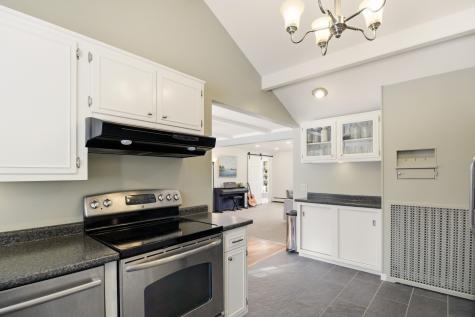 44 O'connell Street Lewiston ME 04240