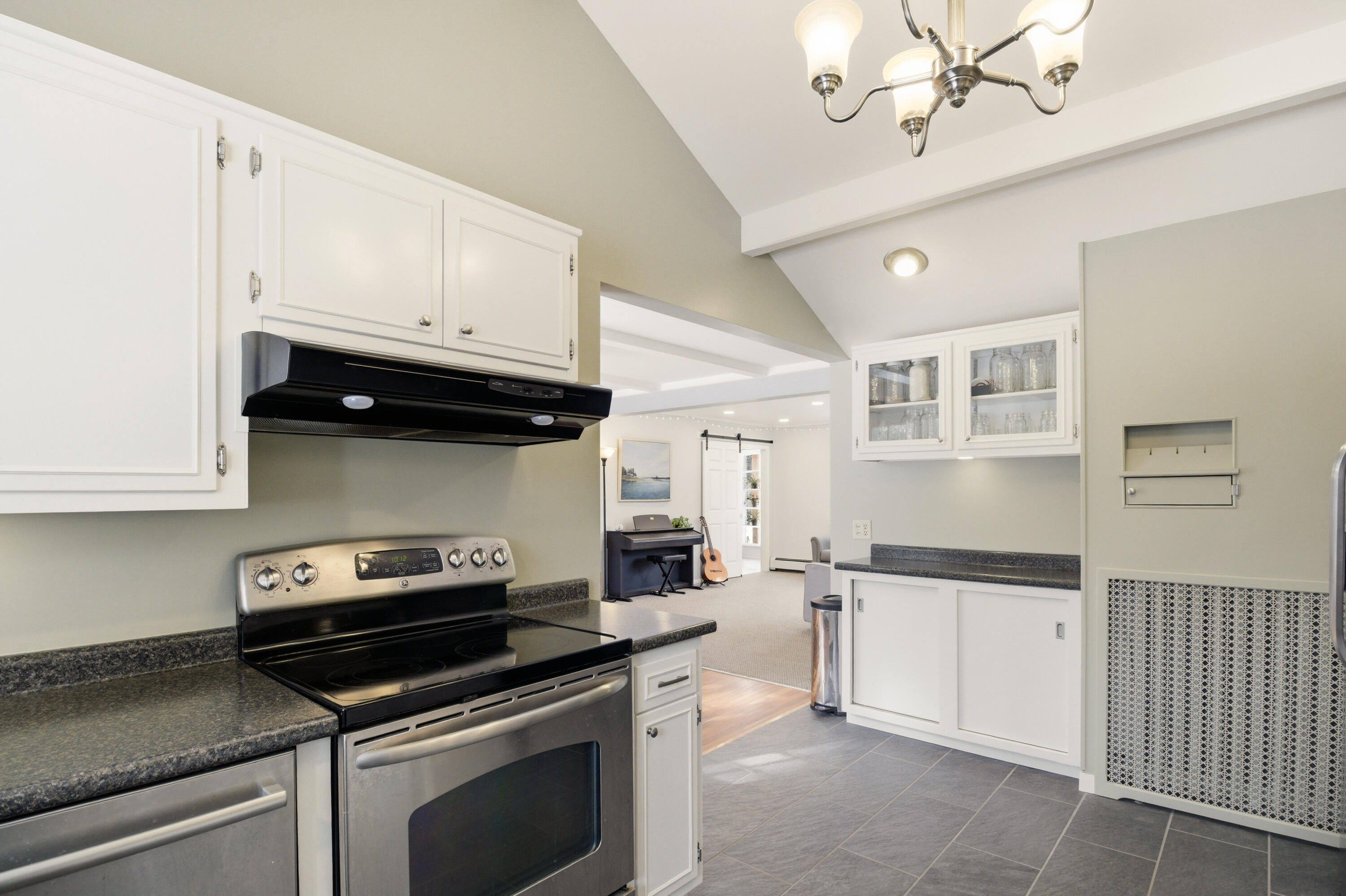 44 O'connell Street Lewiston ME 04240