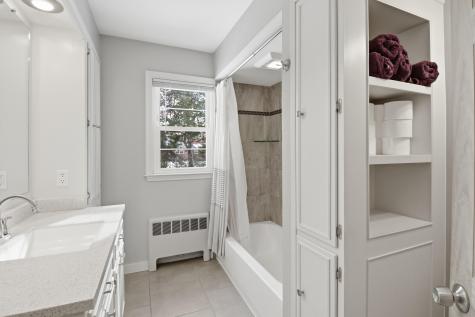 44 O'connell Street Lewiston ME 04240