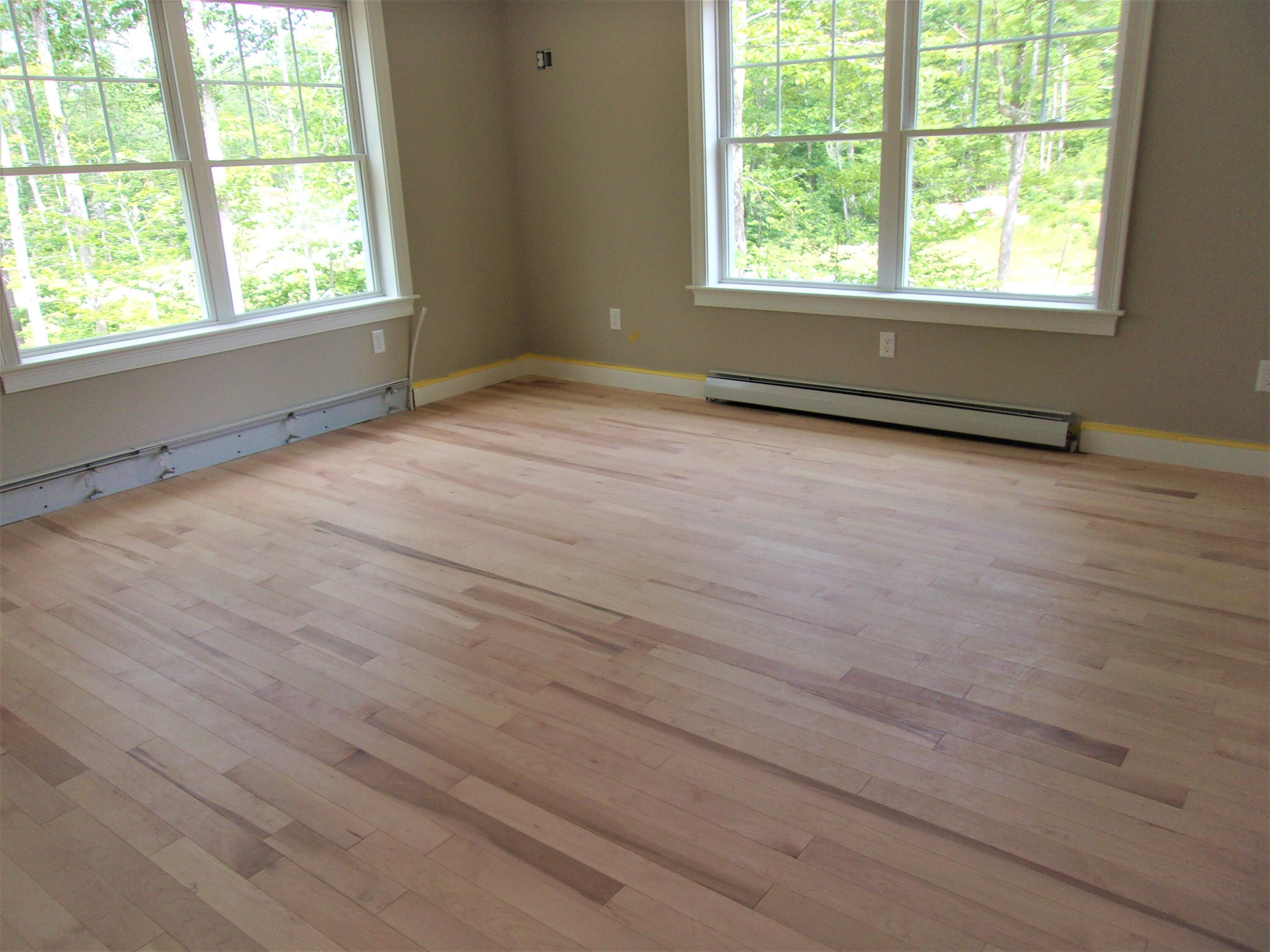 28 Bracken Woods Road Raymond ME 04071