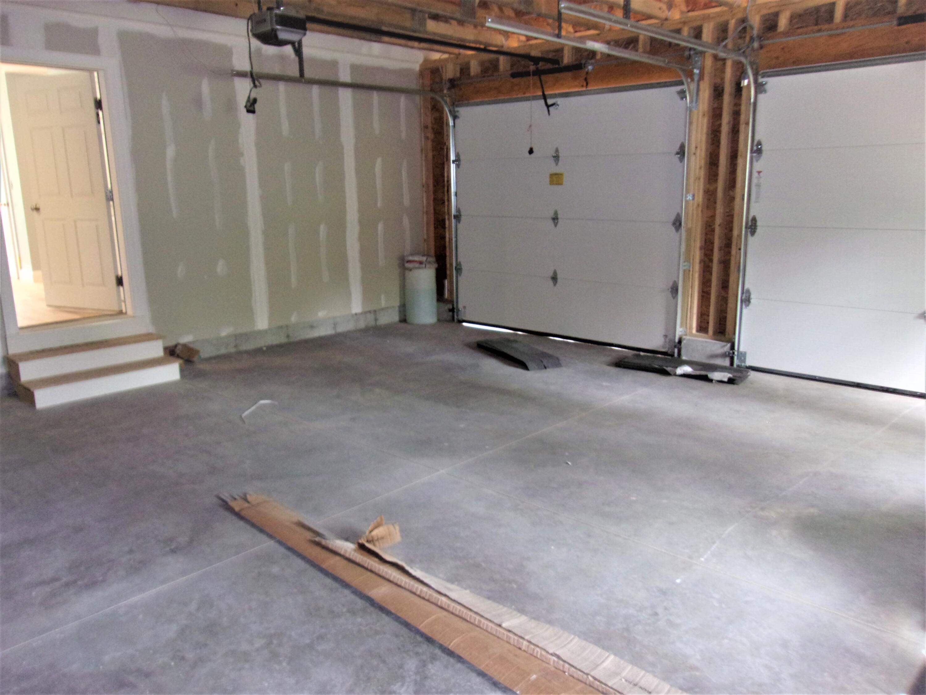 28 Bracken Woods Road Raymond ME 04071