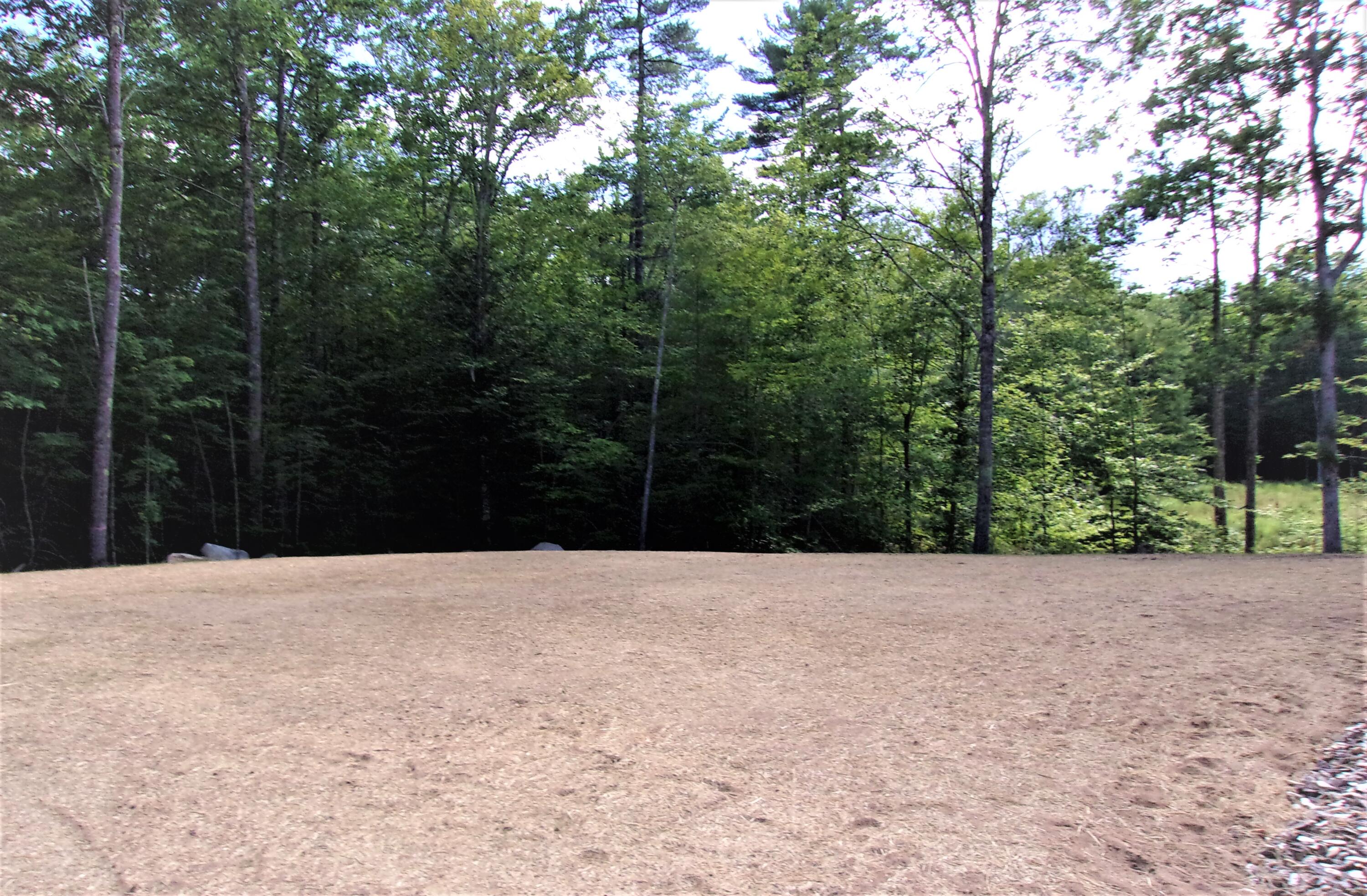 28 Bracken Woods Road Raymond ME 04071