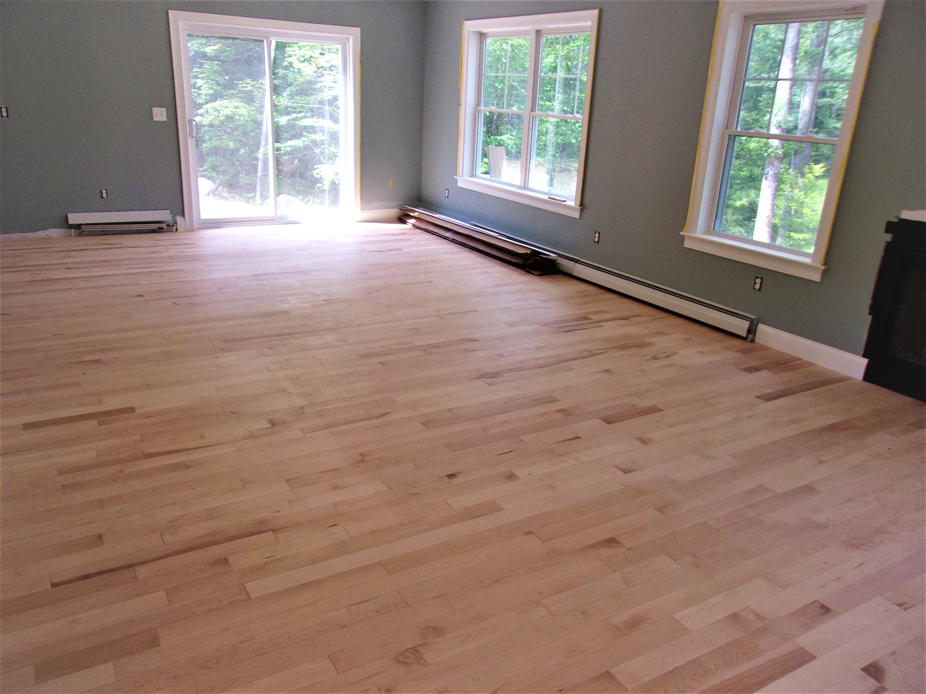 28 Bracken Woods Road Raymond ME 04071