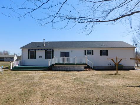 10 Bruce Road Corinth ME 04427