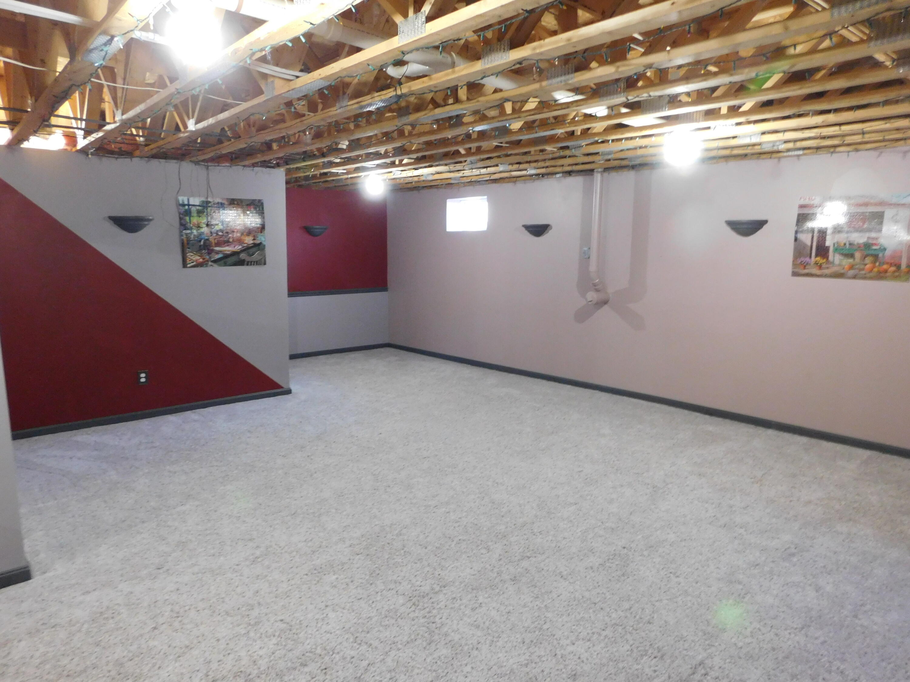 10 Bruce Road Corinth ME 04427