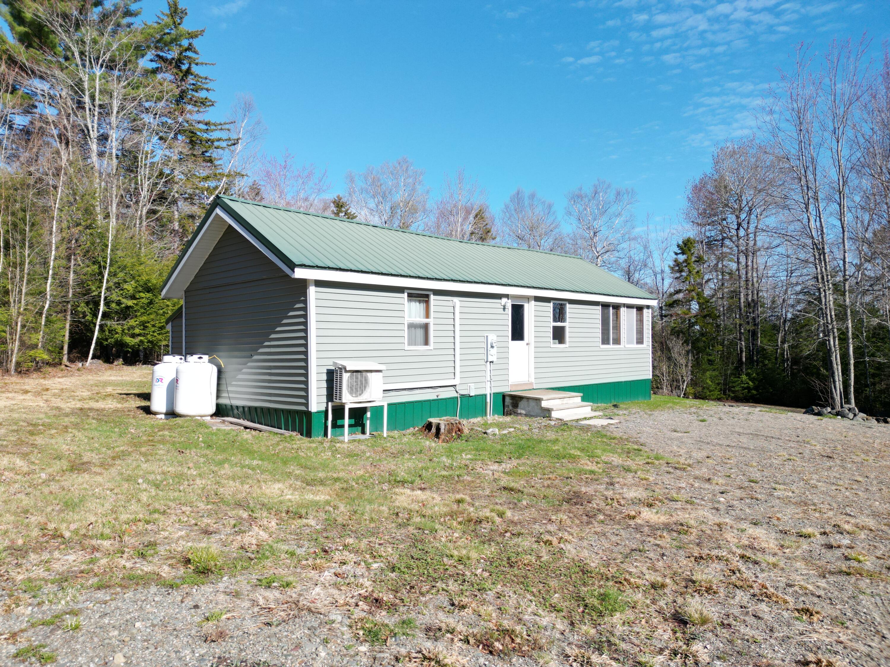 31 Burnham Road Burlington ME 04417