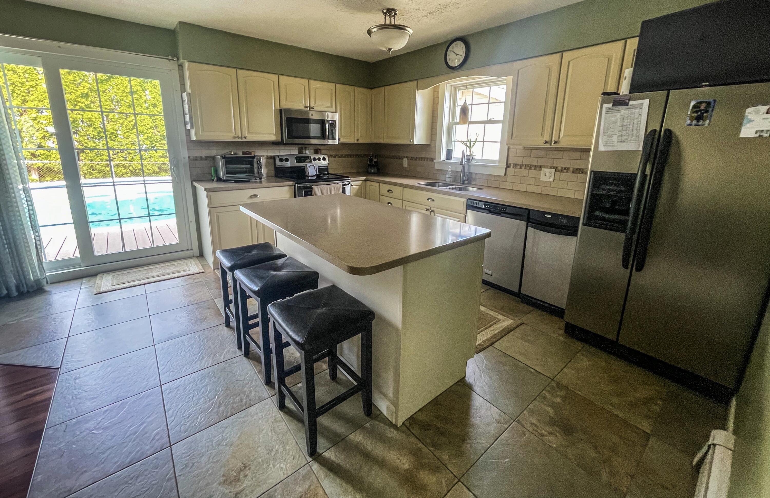 7 Lorraine Avenue Lewiston ME 04240
