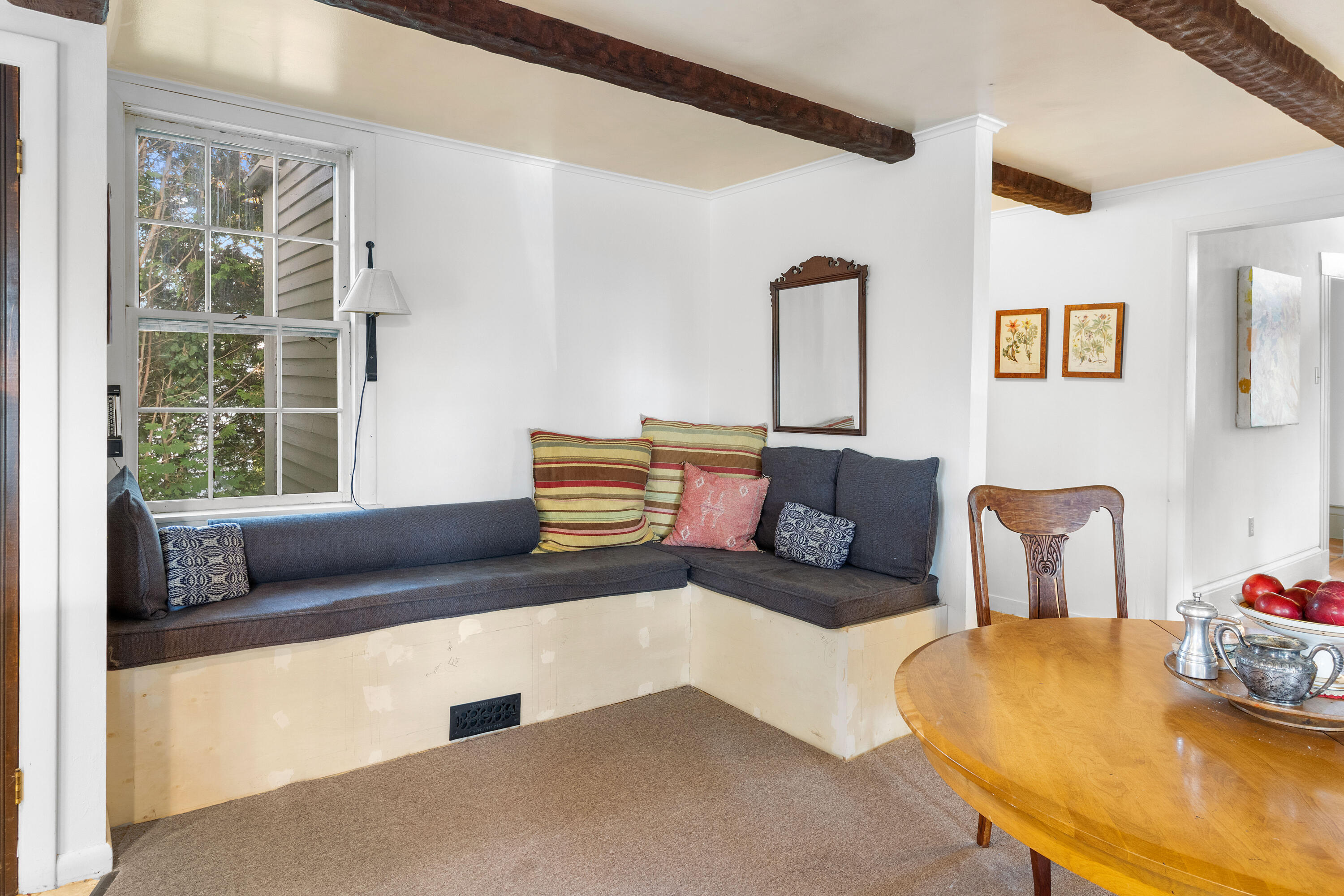 317 Friendship Road Waldoboro ME 04572