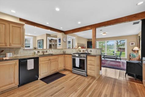 20 Longfellow Avenue Brunswick ME 04011