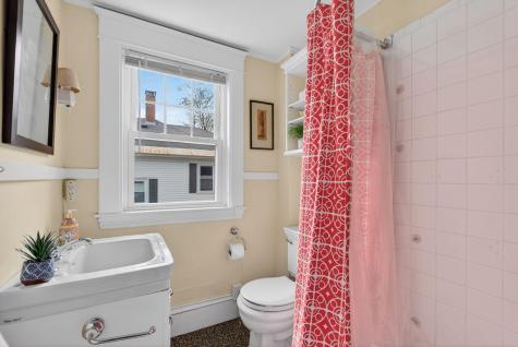 20 Longfellow Avenue Brunswick ME 04011