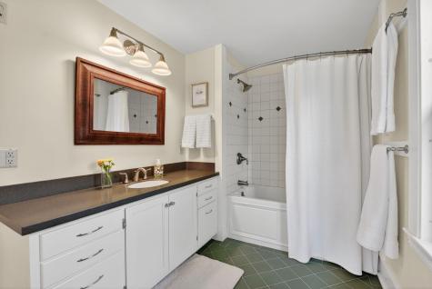 20 Longfellow Avenue Brunswick ME 04011