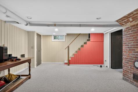20 Longfellow Avenue Brunswick ME 04011