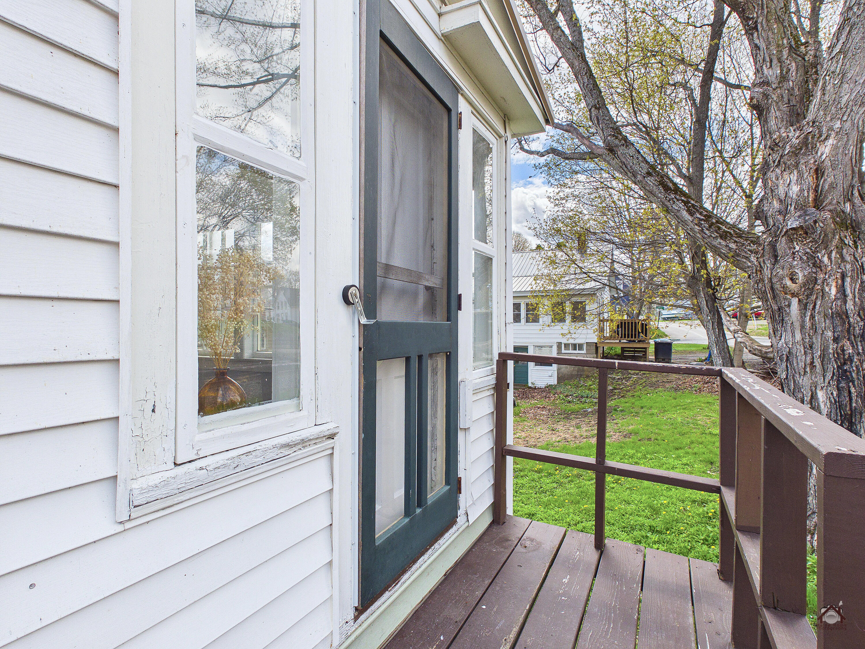 27 Water Street Orono ME 04473