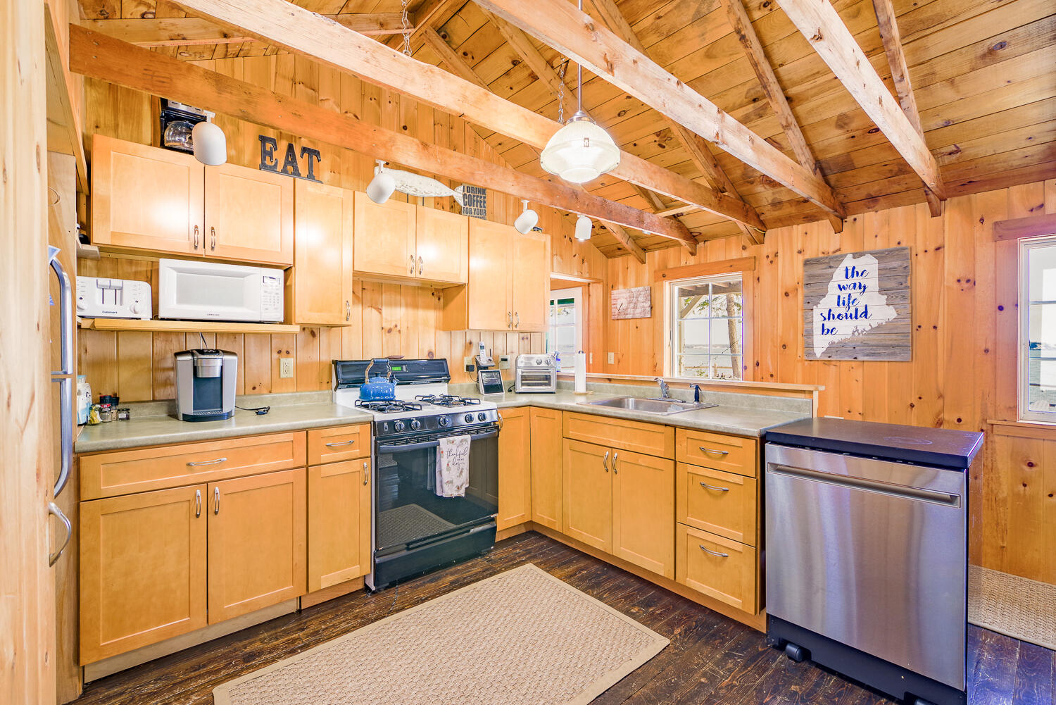 1578 Pripet Wood Lane Islesboro ME 04848