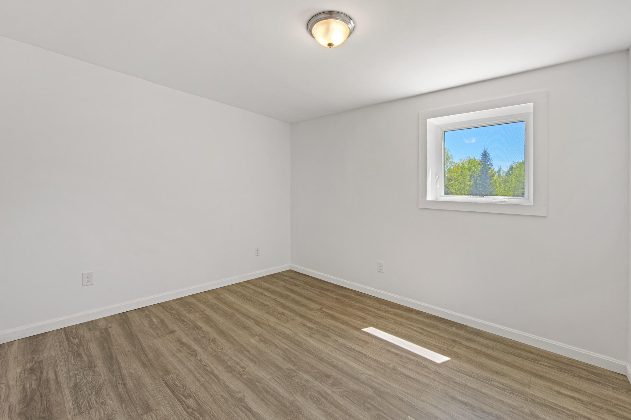 32 Pond Road Saint Albans ME 04971