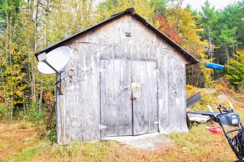 1395 Hinckley Road Clinton ME 04927