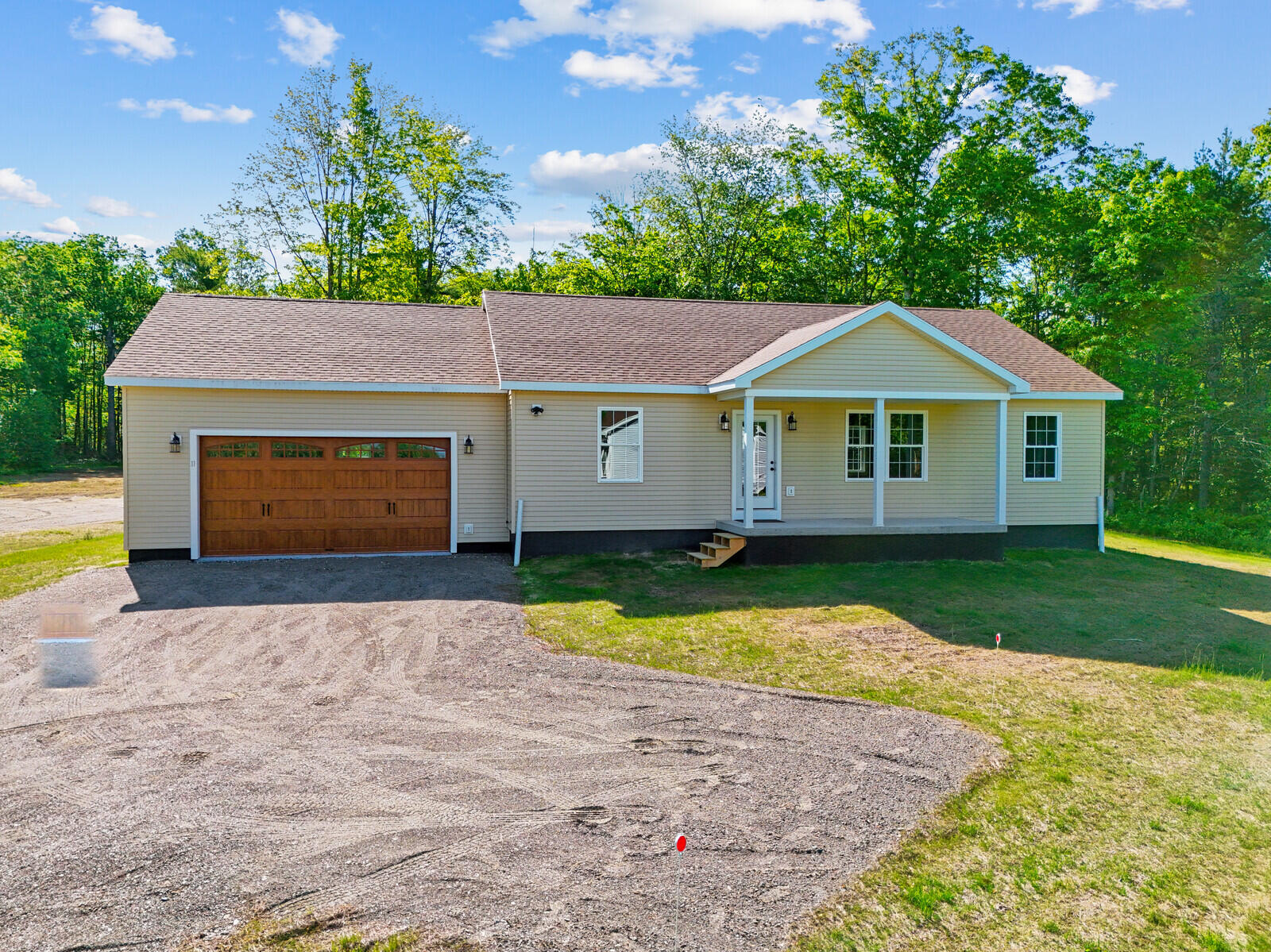 11 Chestnut Street Unity ME 04988