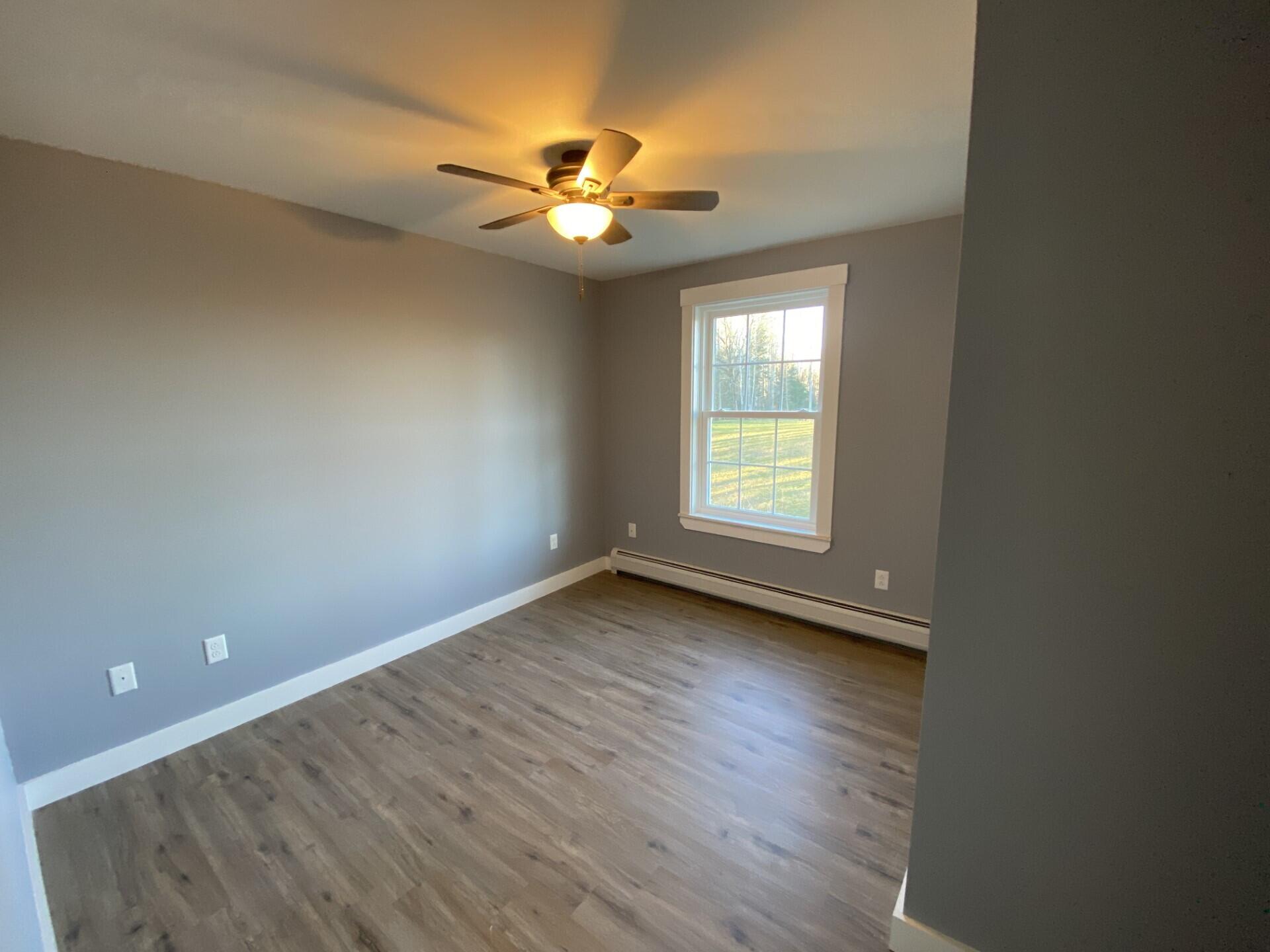 11 Chestnut Street Unity ME 04988