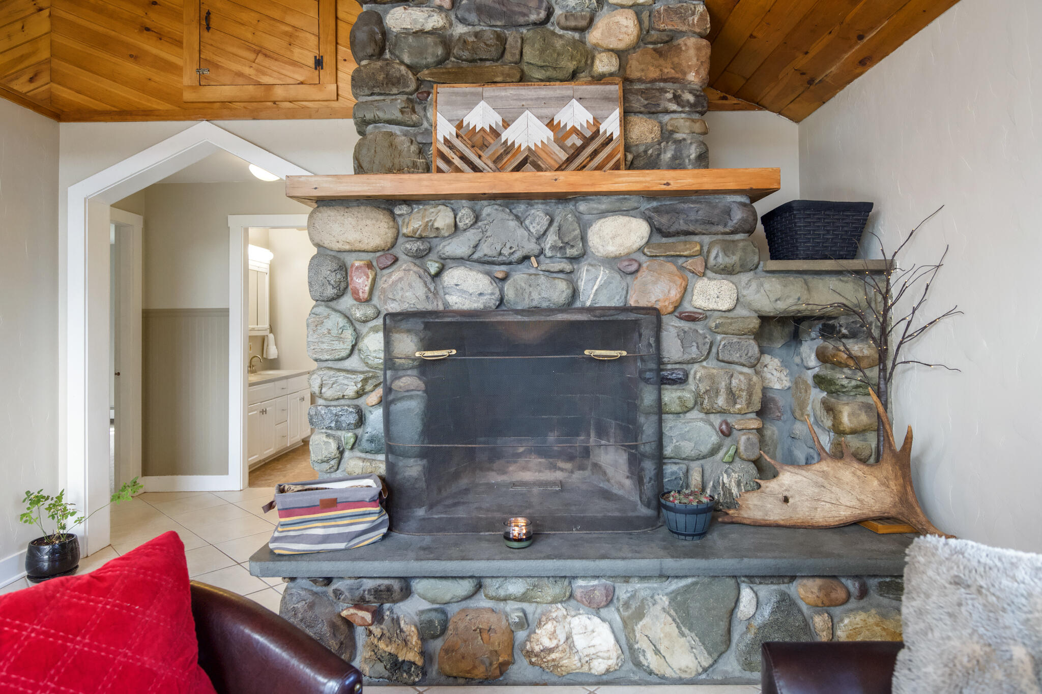 293 Ellsworth Road Aurora ME 04408