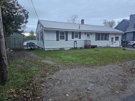 15 Middle Street Millinocket ME 04462