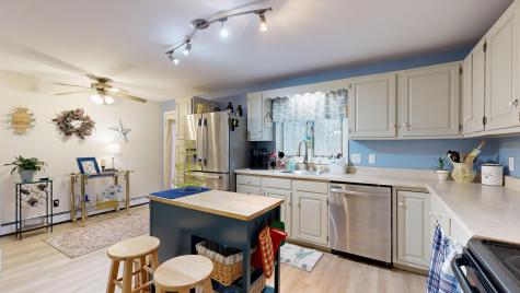 38 Pamela Drive Winthrop ME 04364