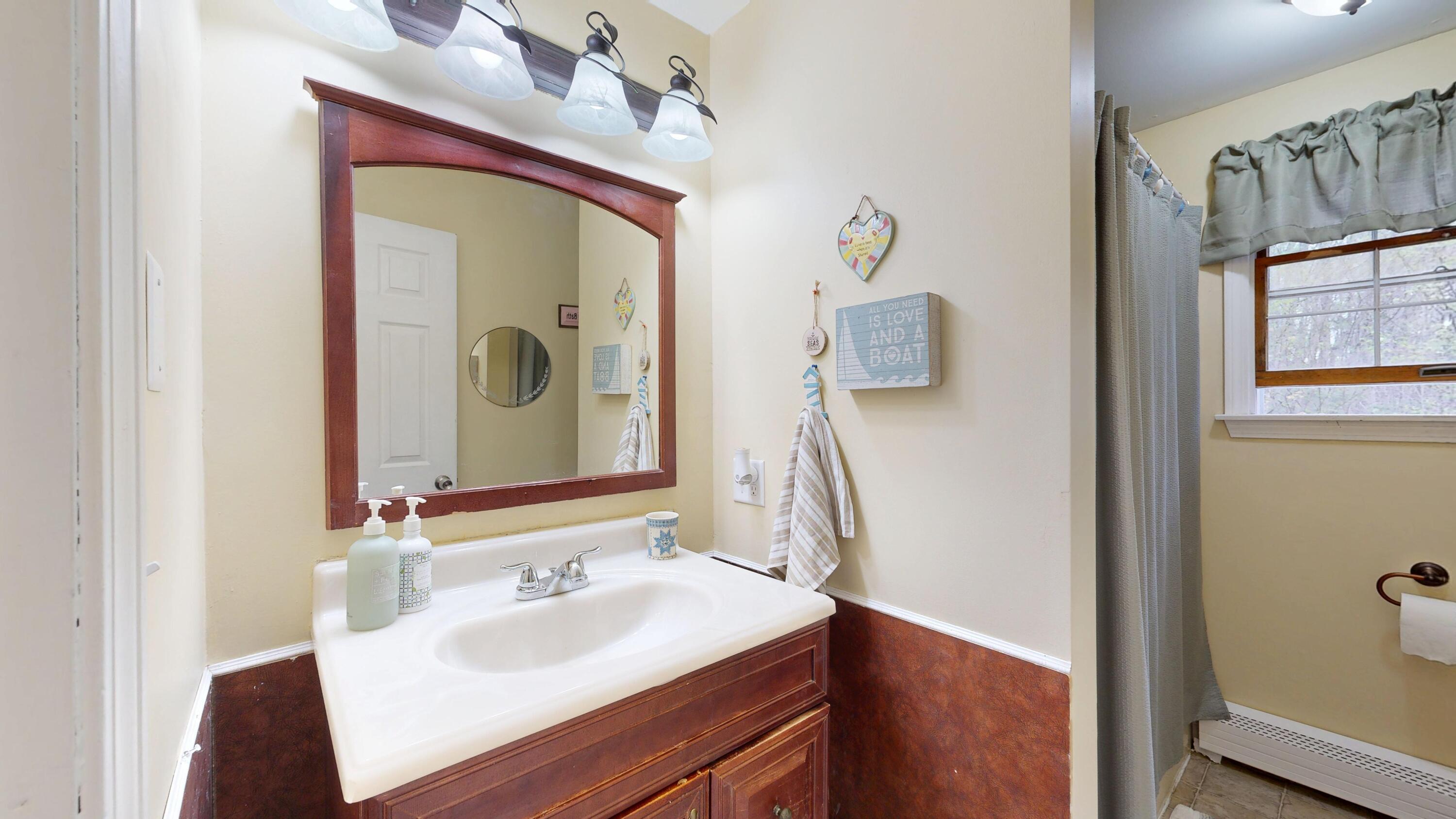 38 Pamela Drive Winthrop ME 04364