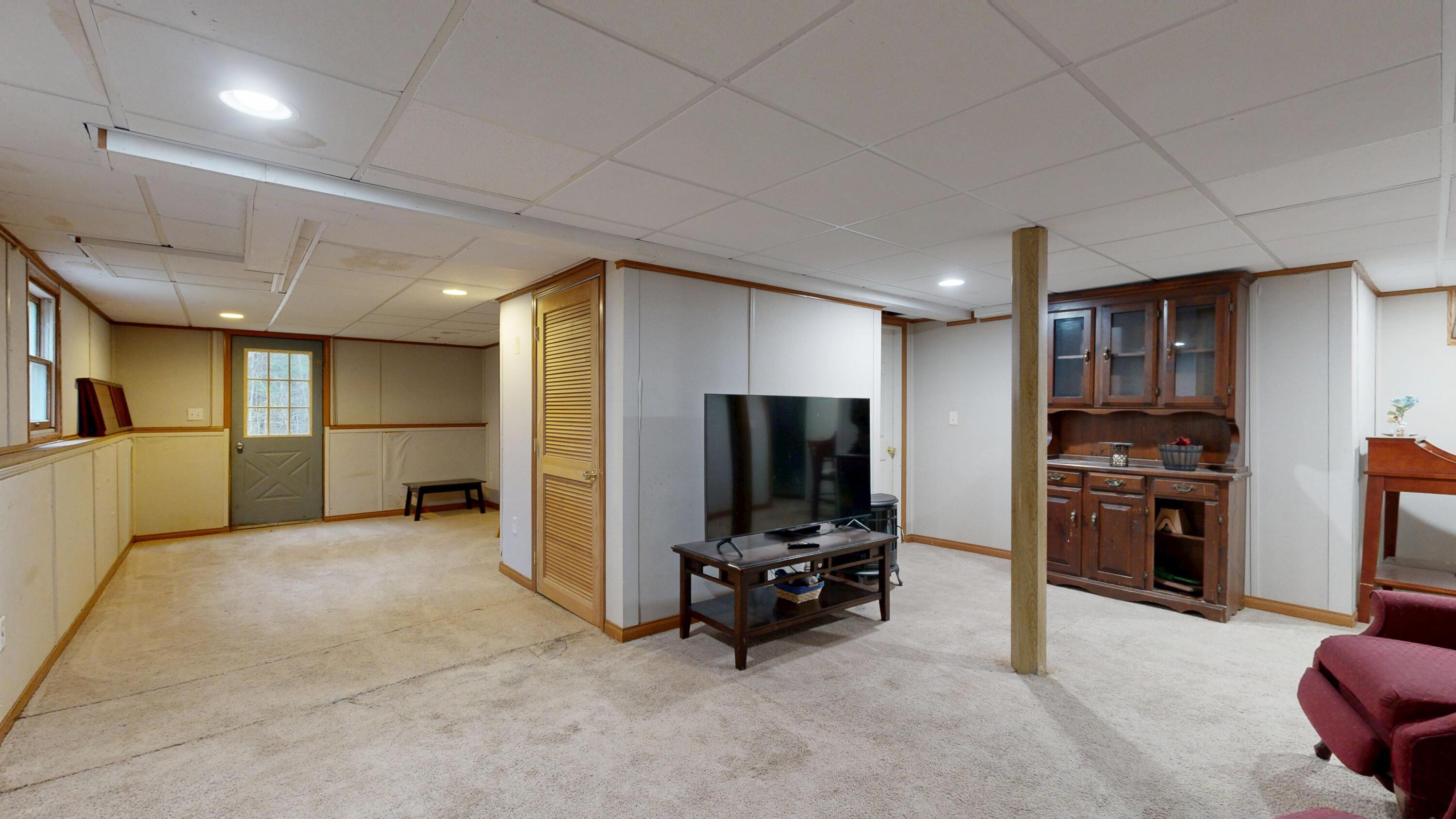 38 Pamela Drive Winthrop ME 04364