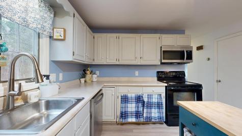 38 Pamela Drive Winthrop ME 04364