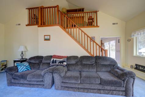 3 Glidden Road Standish ME 04084