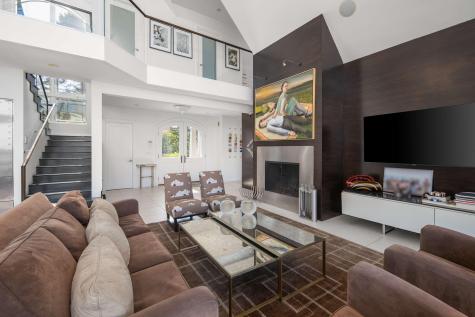 113 Bald Head Cliff Road York ME 03902