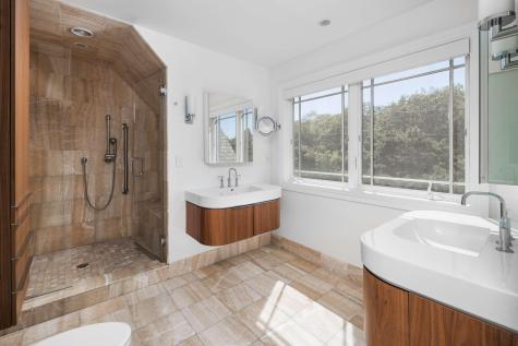 113 Bald Head Cliff Road York ME 03902