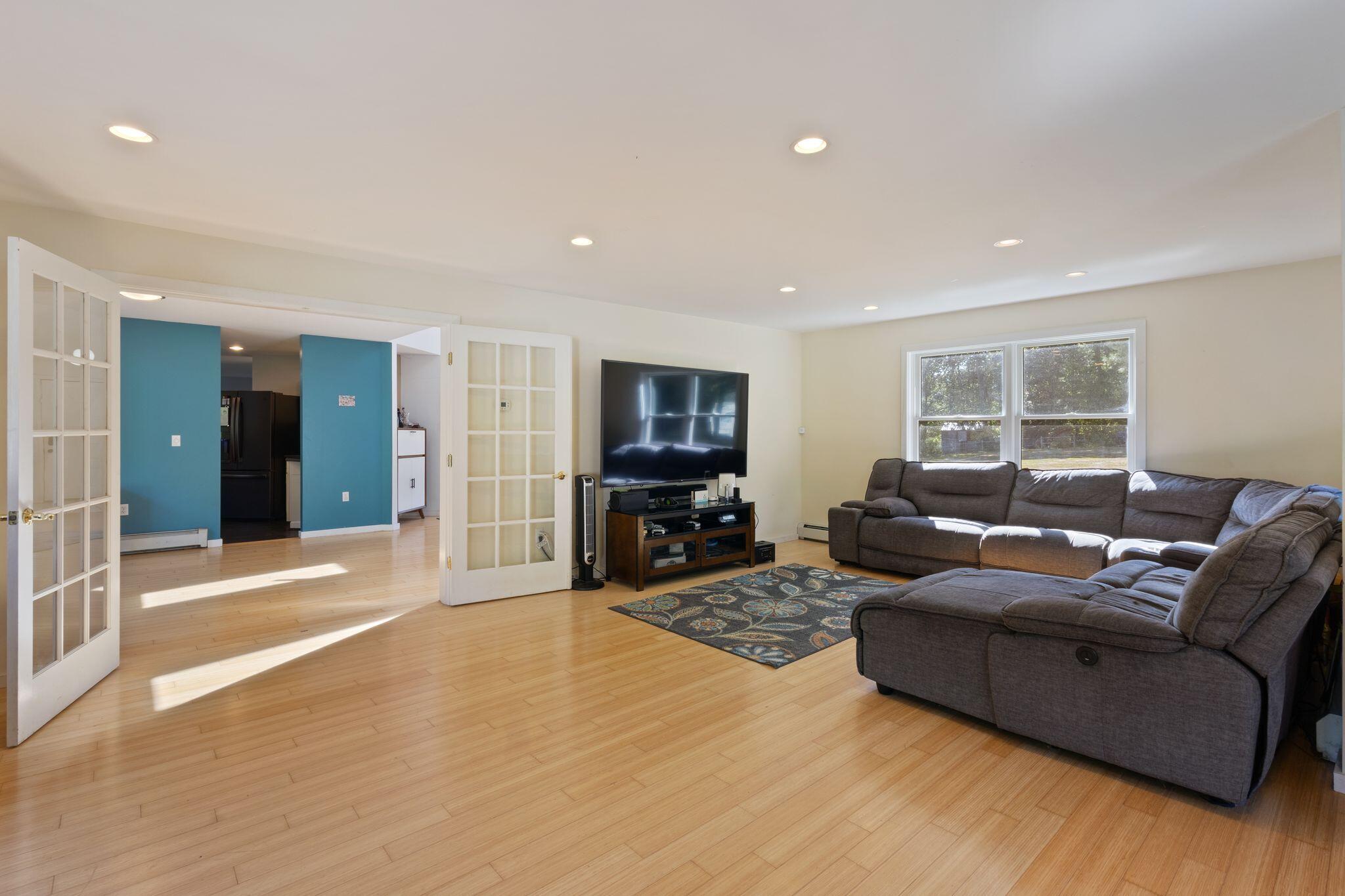 67 Field Road Falmouth ME 04105