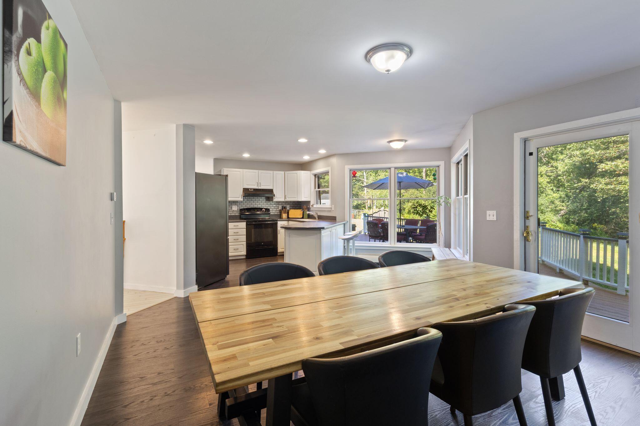 67 Field Road Falmouth ME 04105