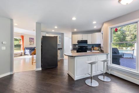 67 Field Road Falmouth ME 04105