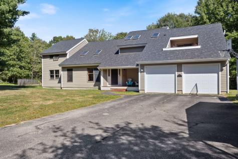 67 Field Road Falmouth ME 04105