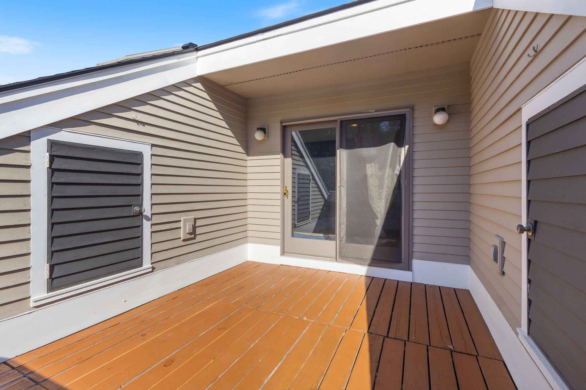 67 Field Road Falmouth ME 04105